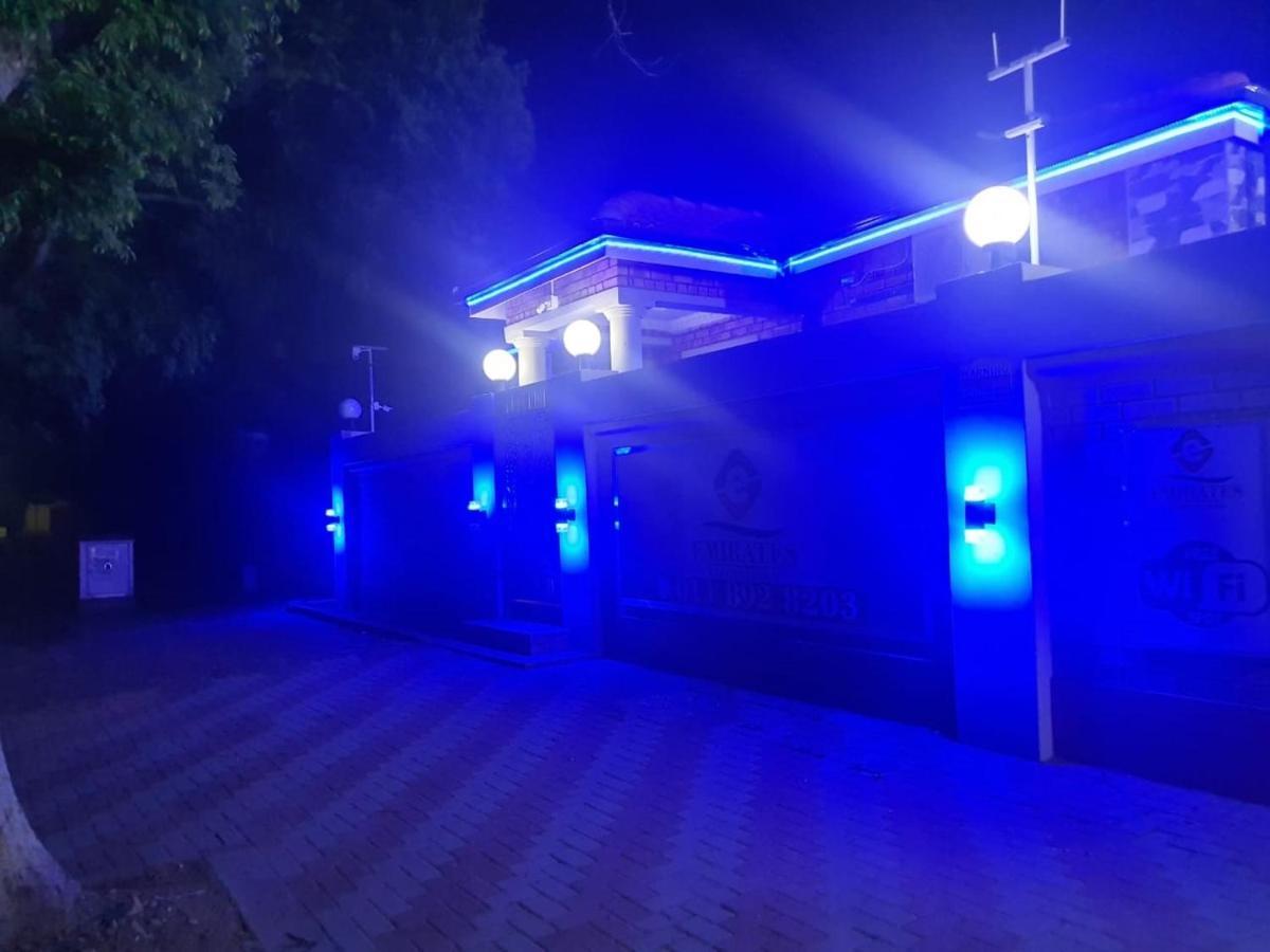 Emirates Garden Lodge บ็อคสเบิร์ก ภายนอก รูปภาพ